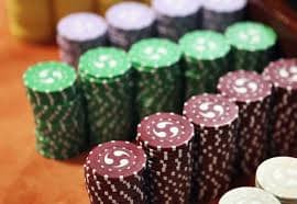 Antarmuka permainan Bingo ufo777 menampilkan kartu Bingo digital dengan angka-angka yang ditandai